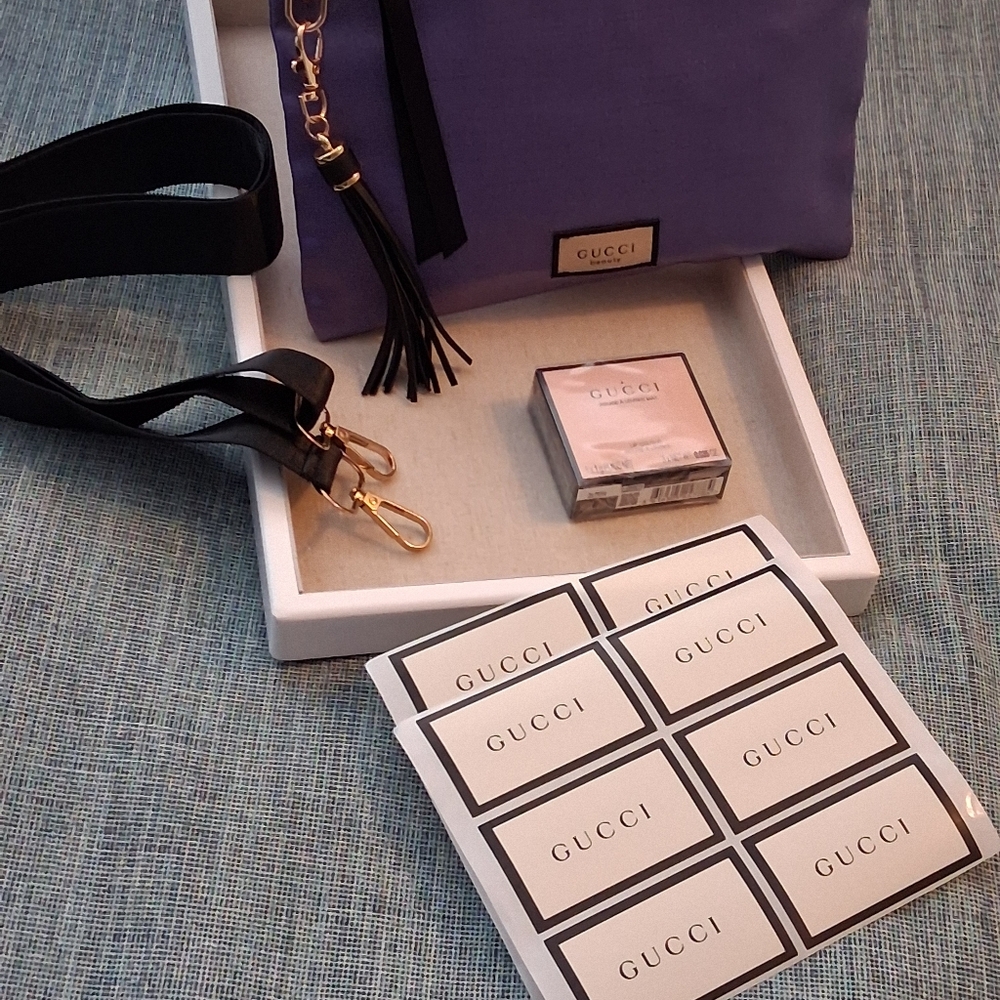 Gucci Beauty Lavender Shoulder Clutch. Crossbag Strap Add W/mini Lipssticks GWP